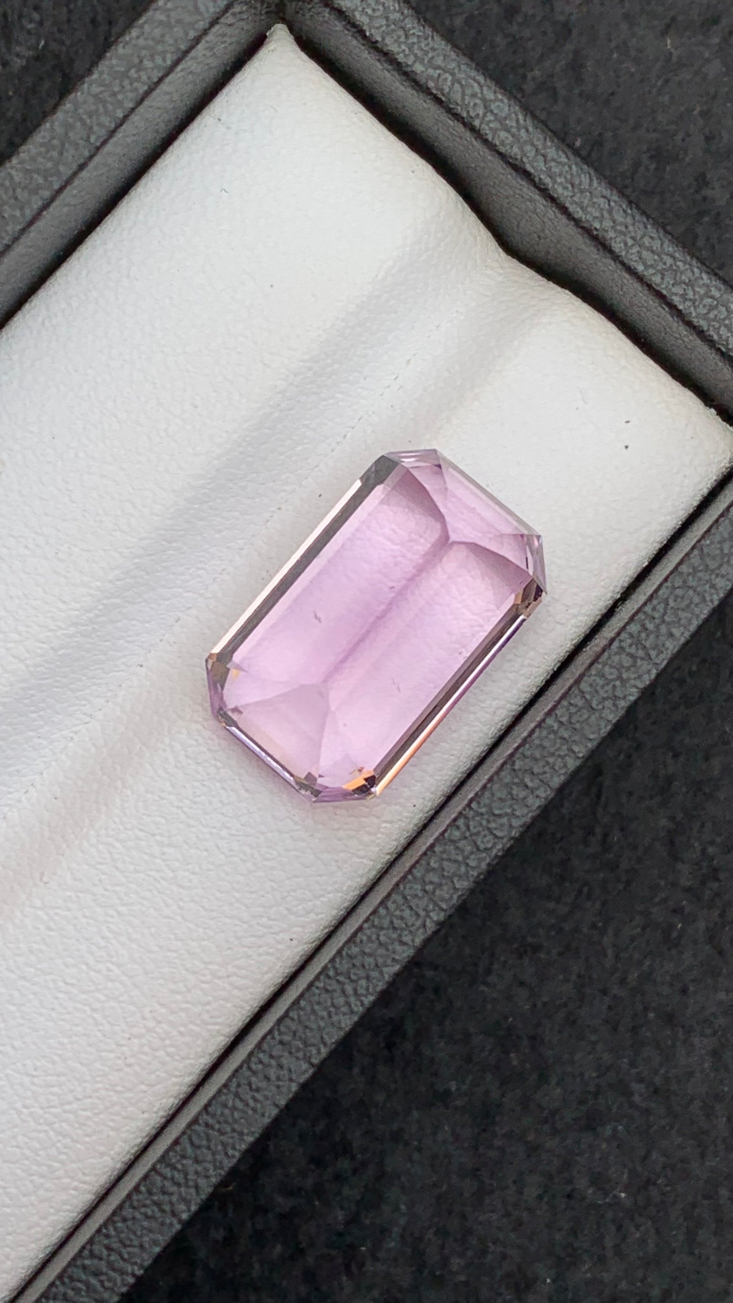 Kunzite 27 Carat From Afghanistan