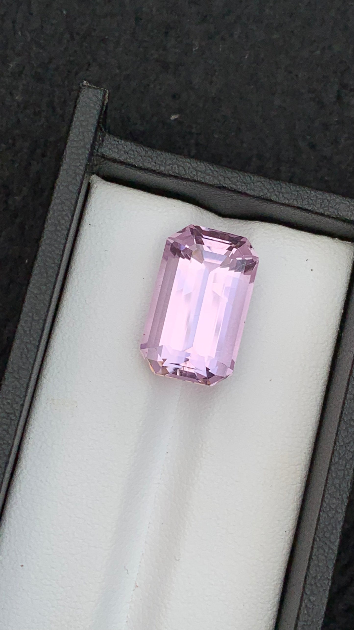 Kunzite 27 Carat From Afghanistan