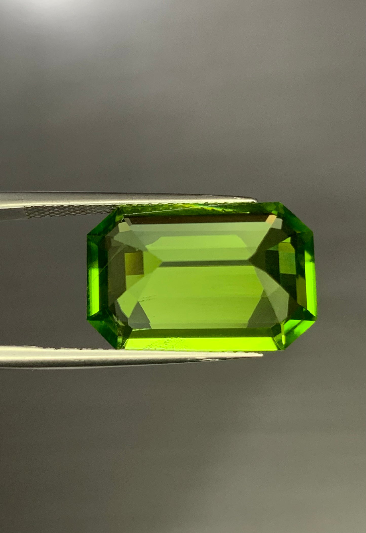 Peridot @ Pakistan. 14.85 carat Eye clean
