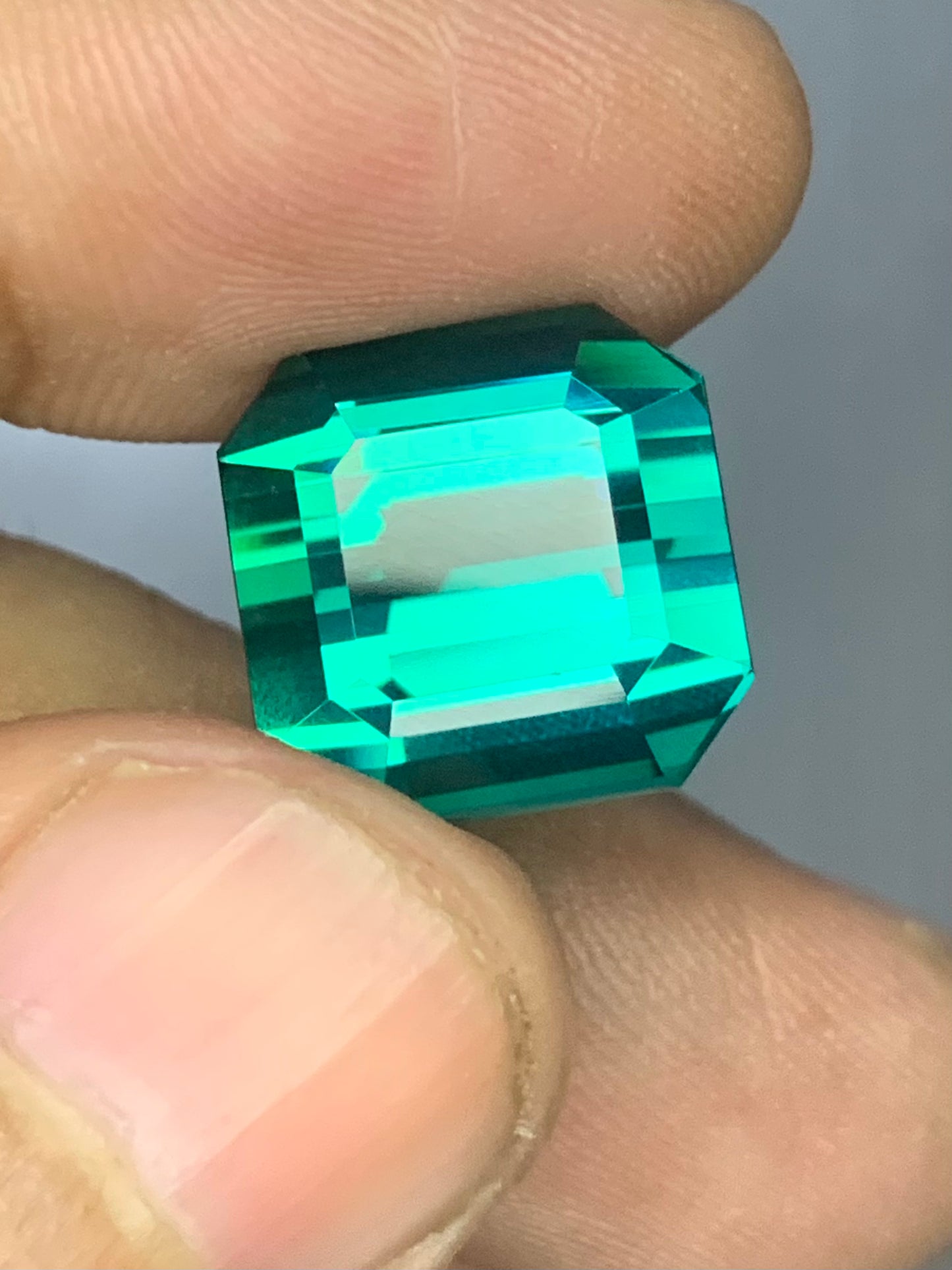 Tourmaline @Afghanistan  15.40 carat