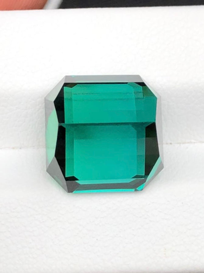 Tourmaline @Afghanistan  15.40 carat