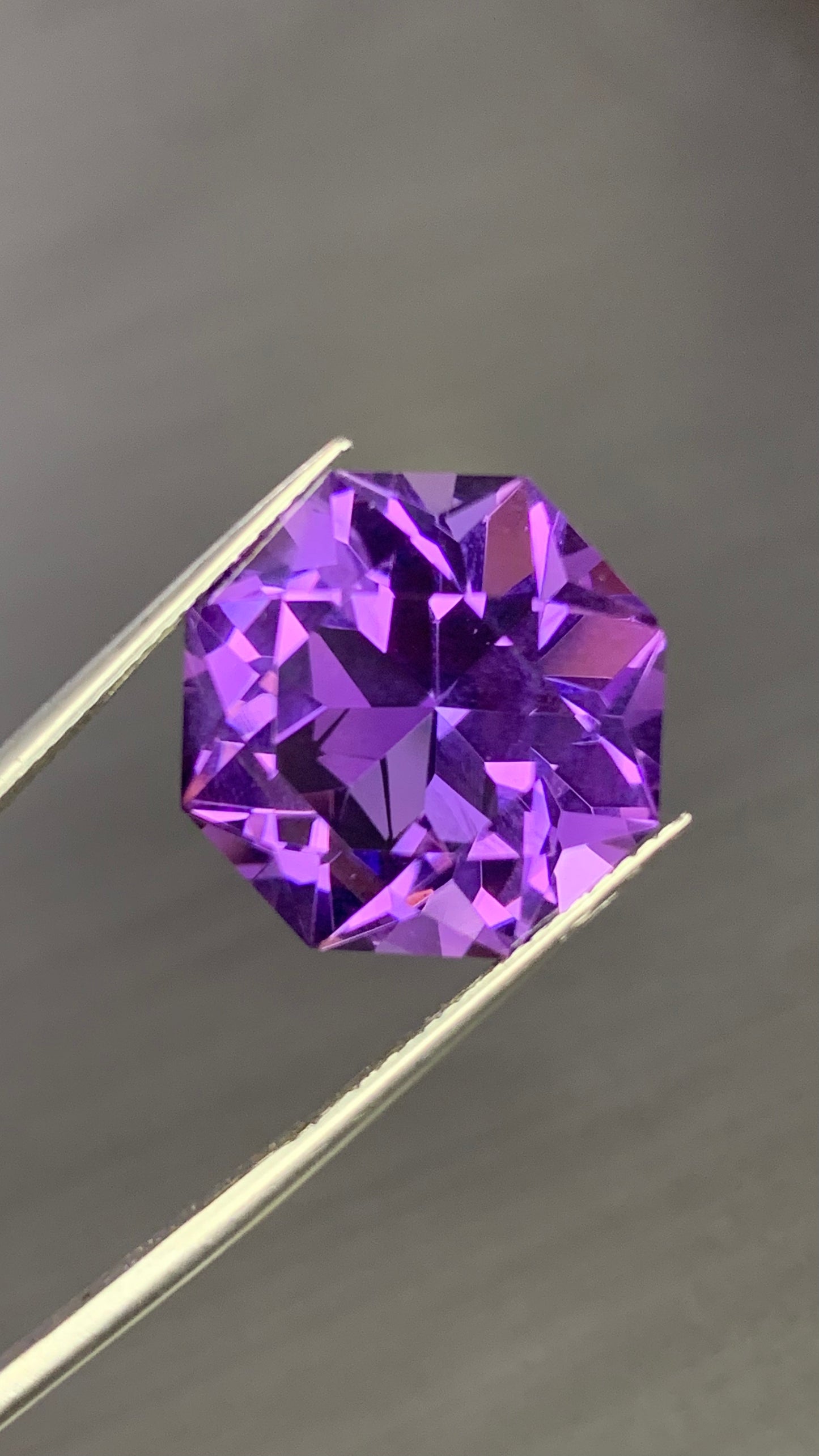 Amethyst Loose Gemstone Faceted 17 carat